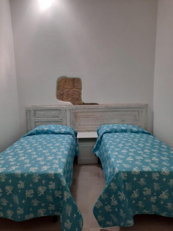 Appartamento Su Palazzina Storica In Centro A Sant'Antioco Exterior photo